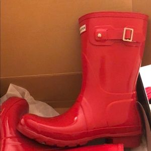 Hunter Red Gloss Short Rainboots